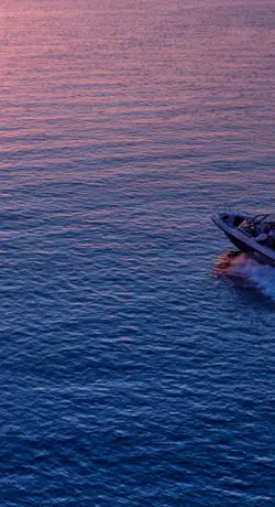 Profiles and bumpers for the marine industry